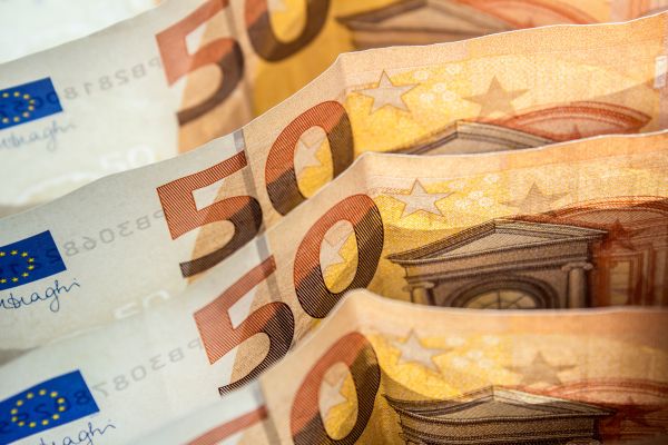 SMIC 2026 : évolution des montants et implications majeures
